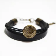 Bransoletki - Bransoletka skórzana - Złoty guzik - unisex, czarna - miniaturka - grafika 1