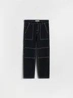 Spodnie i spodenki dla chłopców - Reserved - Spodnie cargo - czarny - miniaturka - grafika 1