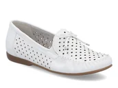 Mokasyny damskie - Mokasyny damskie białe Rieker L6352-80 wsuwane lekkie skórzane ażurowe-41 - miniaturka - grafika 1