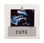 Ramki na zdjęcia - Pearhead Drewniana tablica na listy pamiątka dla dziecka, klips na zdjęcia, zawiera 180 liter, znak ogłoszenia ciąży, rekwizyt do zdjęcia ujawniania dziecka, biały - miniaturka - grafika 1