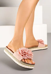 Różowe Klapki Zdobione Plecioną i Kwiatową Aplikacją Kinellea - Klapki i japonki damskie - miniaturka - grafika 1