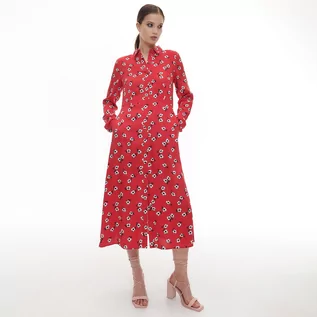 Sukienki - Reserved Szmizjerka z wiskozy - Czerwony - grafika 1