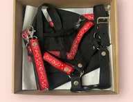 Maskotki i pluszaki - WALENTYNKOWY BOX Z AKCESORIAMI DLA HOBBY HORSE A4 - CZARNY - miniaturka - grafika 1