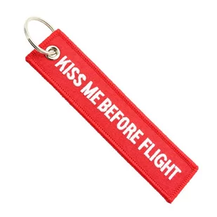 Brelok Do Kluczy Kiss Me Before Flight Pocałuj Mnie Przed Lotem - Akcesoria motoryzacyjne - miniaturka - grafika 1