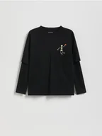 Bluzki dla chłopców - Reserved - Longsleeve z nadrukiem świecącym w ciemności - czarny - miniaturka - grafika 1