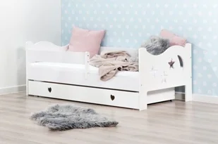 Lelu Design Łóżko 140x80cm Mr Moth z szufladą serduszka kolor biały - Łóżka dla dzieci i młodzieży - miniaturka - grafika 1