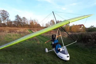 Lot motolotnią Oborniki Śląskie - Czasopisma - miniaturka - grafika 1