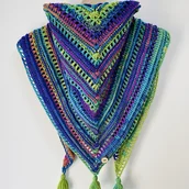 Apaszki i szaliki damskie - Kolorowa ciepła chusta z chwostami ręcznie robiona - miniaturka - grafika 1