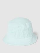 Czapki męskie - Czapka typu bucket hat z wyhaftowanym logo - miniaturka - grafika 1