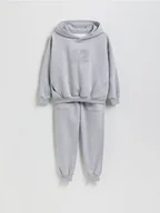 Bluzy dla chłopców - Reserved - Dzianinowy komplet z bawełną - jasnoszary - miniaturka - grafika 1