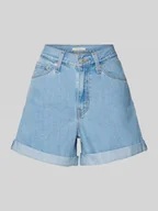 Spodenki damskie - Szorty jeansowe z wpuszczanymi kieszeniami - miniaturka - grafika 1