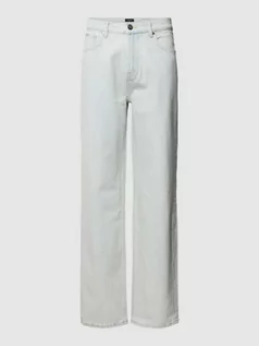 Spodnie męskie - Jeansy o kroju baggy fit z 5 kieszeniami - grafika 1
