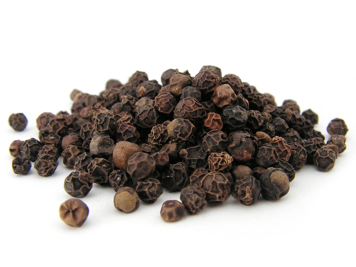 PIEPRZ CZARNY ziarno ziarnisty 200 g - Aromatika