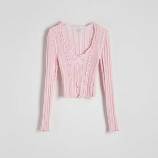 Swetry damskie - Reserved - Sweter ze strukturalnej dzianiny - Różowy - grafika 1