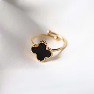 Pierścionki - Pierścionek złoty czarny koniczynka stal chirurgiczna - miniaturka - grafika 1