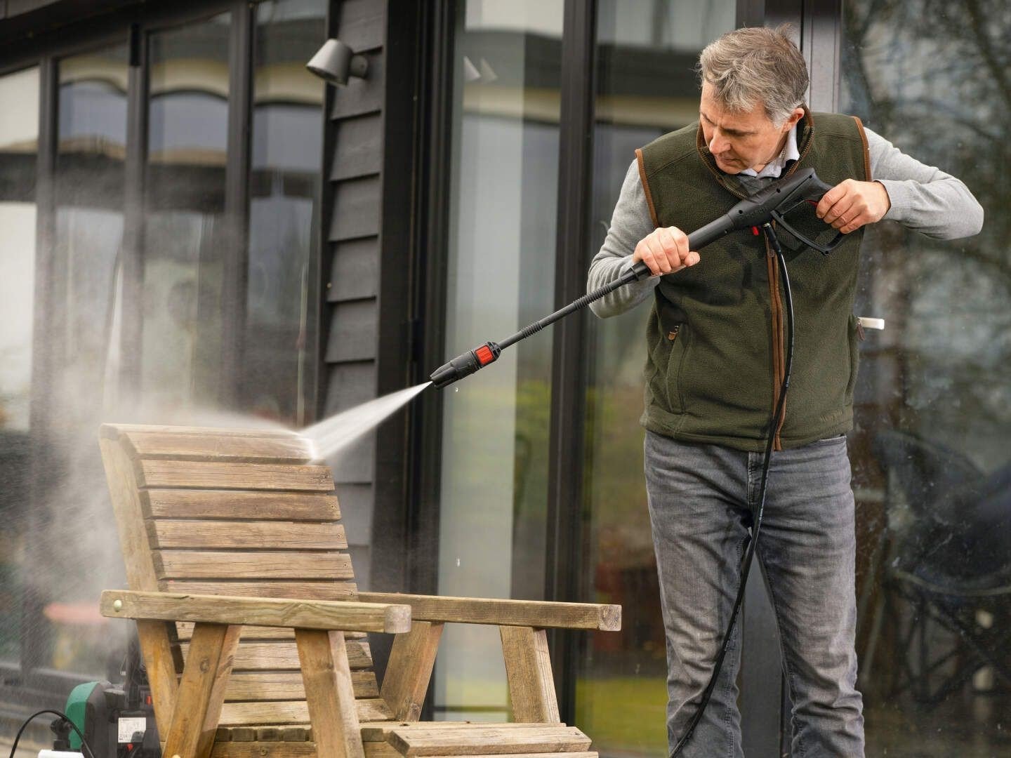 Bosch Myjka ciśnieniowa UniversalAquatak 0615992626