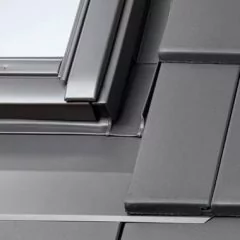 Kołnierz EDT 0000 do montażu okna dachowego Velux do dachówek płaskich 15-40 mm - Akcesoria do okien - miniaturka - grafika 1