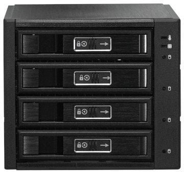 JOUJYE JJ-N-46TM unterstuetzt SATA3/SAS3 mit bis zu 12Gbps und kann bis zu 4 x 6,4cm/8,9cm 2,5 Zoll/3,5 Zoll HDD/SSD beherbergen A 2678-JJ-N-46TM 12G SATA+SAS