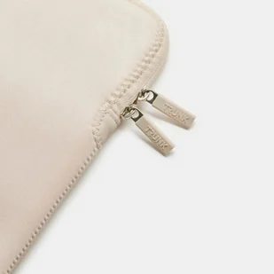 Trunk 15" MacBook Air Sleeve - neoprenowe etui ochronne do MacBook 15" (moonlight) - Torby na laptopy - miniaturka - grafika 1