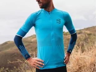 COMPRESSPORT Rękawki kompresyjne ARMFORCE ULTRALIGHT estate blue - Ściągacze i opaski sportowe - miniaturka - grafika 4