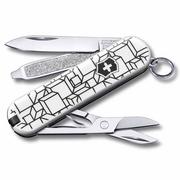 Scyzoryki - Victorinox Scyzoryk Classic SD edycja limitowana - Cubic Illusion 0.6223.L2105 - miniaturka - grafika 1