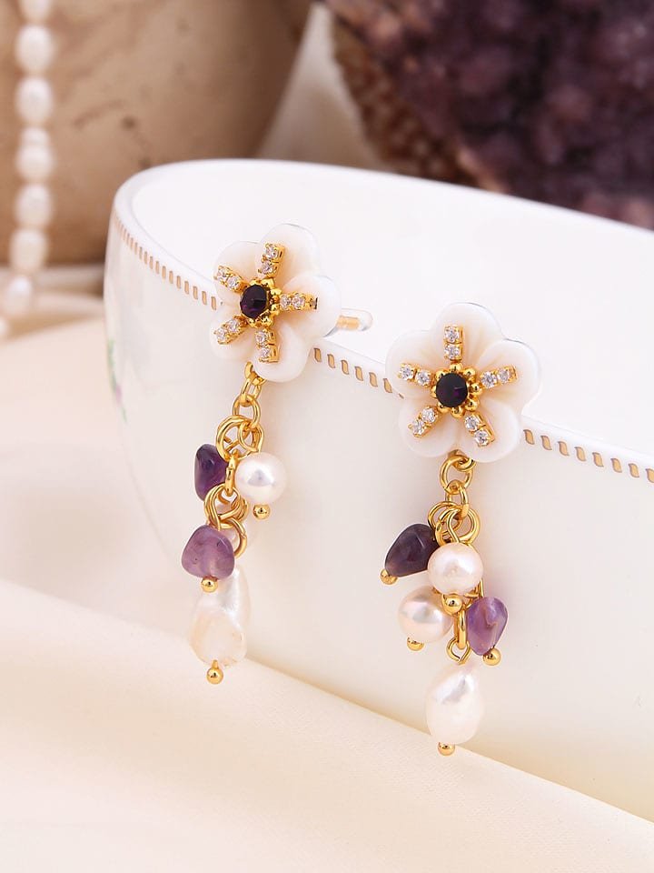 Pierres de Jade Pozłacane kolczyki-wkrętki z perłami i kamieniami szlachetnymi