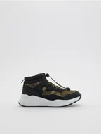 Buty dla chłopców - Reserved - Buty sportowe moro - wielobarwny - miniaturka - grafika 1