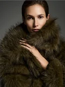 Płaszcze damskie - Reserved - Sztuczne futerko z kołnierzem - zielony - miniaturka - grafika 1