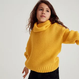 Swetry dla dziewczynek - Reserved - Sweter z golfem - Żółty - grafika 1