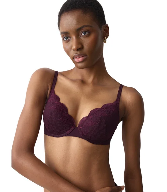 Biustonosz push-up na fiszbinie Triumph Comfort Glam WHU