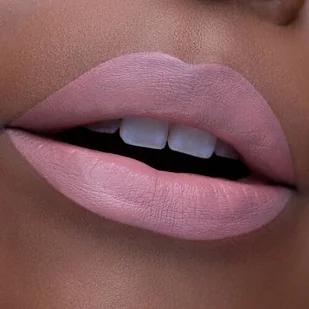 NYX Professional Makeup Professional Makeup - Lip Lingerie XXL Matte Liquid Lipstick - Matowa pomadka do ust w płynie - 4 ml - 01 - UNDRESSD NYXPUPML-4ML-16 - Szminki - miniaturka - grafika 7
