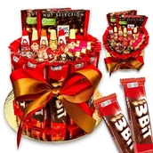 Zestawy upominkowe - Tort ze Słodyczy 3Bit z cukierkami i pralinami Prezent świąteczny na Urodziny Święta Imieniny Rocznicę 18-tkę - miniaturka - grafika 1