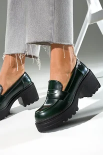 Zielone mokasyny damskie na klocku z bieżnikowaną platformą Casu JW24X8-G-NO-40 - Mokasyny damskie - miniaturka - grafika 1