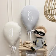 Kołdry i poduszki dla dzieci - Poduszka dla dzieci balon z inicjałem lub imieniem - miniaturka - grafika 1