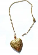 Wisiorki - NASZYJNIK WISIOREK PRZYWIESZKA OTWIERANE ZŁOTE SERCE NA ZDJĘCIE - PUZDERKO - miniaturka - grafika 1