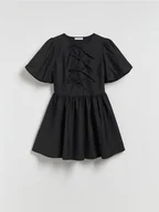 Sukienki - Reserved - Sukienka mini z wiązaniem - czarny - miniaturka - grafika 1