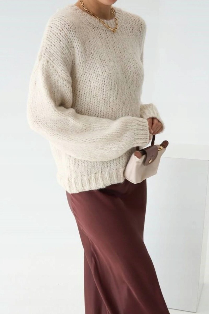 SWETER DAMSKI BEŻOWY LUŹNY Z DŁUGIM RĘKAWEM BEZ WZORU 5HA*