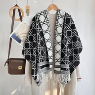 Apaszki i szaliki damskie - elegancki damski SZAL na zimę ciepły SZALIK szykowny 180x66 biało-czarny - miniaturka - grafika 1