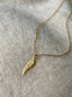 Złoty naszyjnik "Boho Thread" z piórkiem- srebro 925 pozłacane - Naszyjniki - miniaturka - grafika 1
