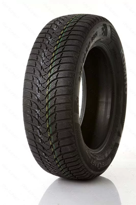 Kumho WINTERCRAFT WP51 215/55R16 93H