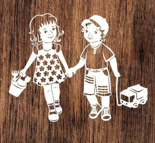 Dzieci z zabawkami- wycinanka z kartonu - Scrapbooking - miniaturka - grafika 1