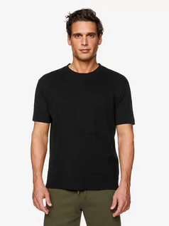 Koszulki męskie - Benetton Koszulka w kolorze czarnym - grafika 1