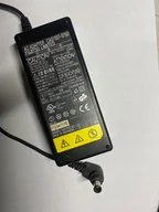 Zasilacze do laptopów - Oryginalny zasilacz 16V 3,36 A AC Laptop Fujitsu Lifebook AC wtyk z igła - miniaturka - grafika 1