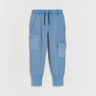 Spodnie i spodenki dla chłopców - Reserved - Strukturalne spodnie jogger - Niebieski - grafika 1