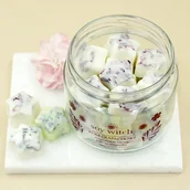 Zapachy do domu - Kwiatowo-owocowe woski zapachowe do kominka Soy Witch - miniaturka - grafika 1