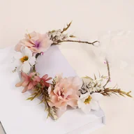 Inne - TEMU 1 szt. Opaska z Kwiatowym Wieniec w Stylu Vintage - Boho Różowa i Brzoskwiniowa ze Sztucznych Kwiatów z Zielonymi Liśćmi, Idealna na Śluby, - miniaturka - grafika 1