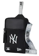 Torby sportowe - Listonoszka NEW ERA NYY MLB Logo Side Bag czarna - miniaturka - grafika 1