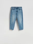 Spodnie damskie - Reserved - Jeansy mom fit z krótszą nogawką - niebieski - miniaturka - grafika 1