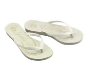 Klapki i japonki damskie - Japonki damskie z błyszczącym paskiem - INBLU VELA, białe - Inblu - miniaturka - grafika 1