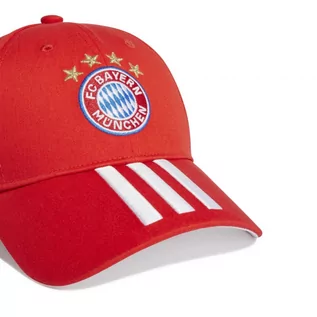 Czapki męskie - Czapka z daszkiem adidas Bayern Monachium (kolor Czerwony, rozmiar męski) - grafika 1